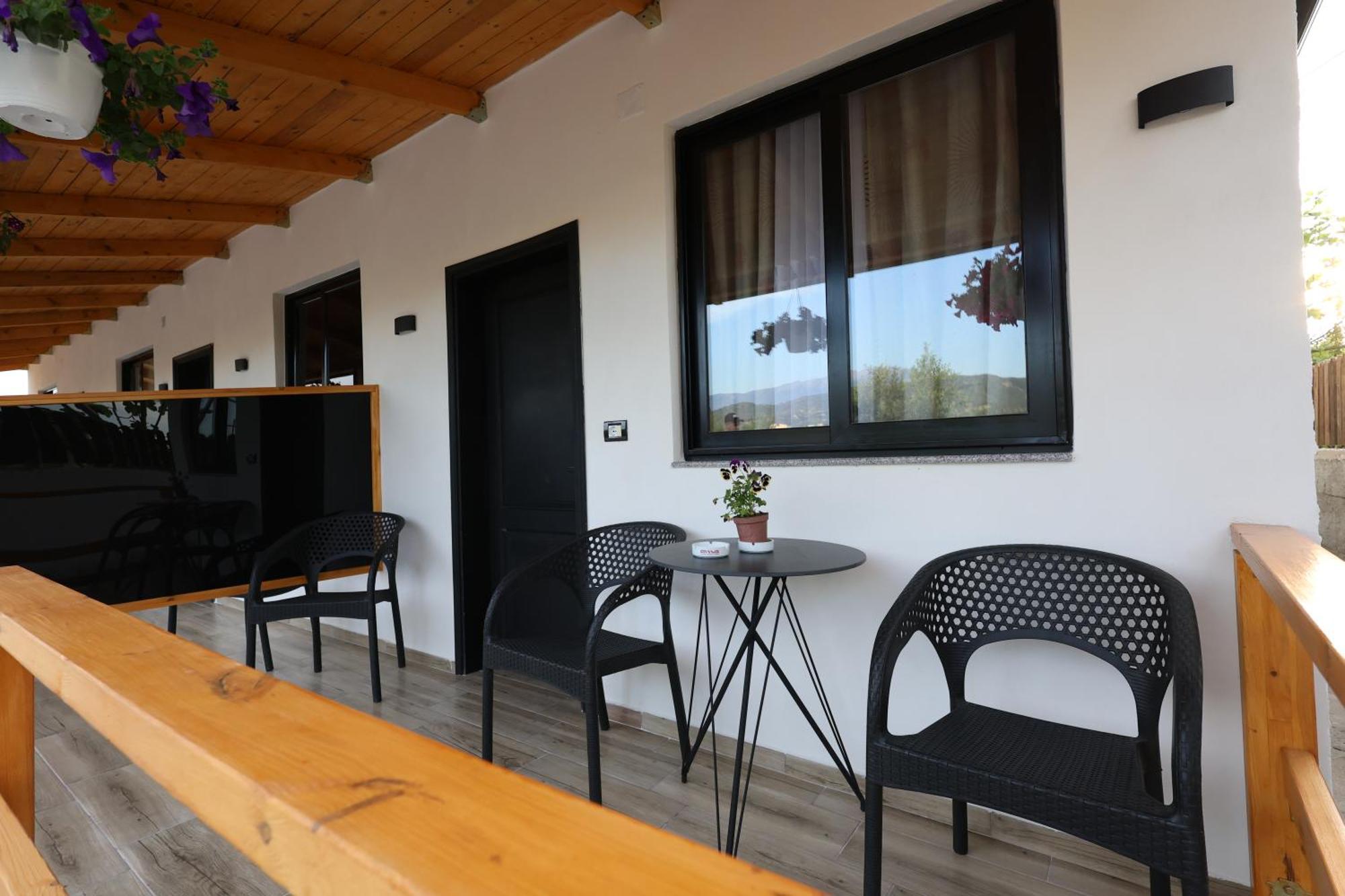 Olive Oasis Studio بيرات المظهر الخارجي الصورة